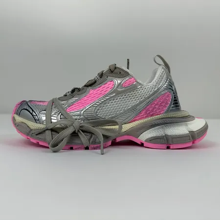 バレンシアガ スニーカー