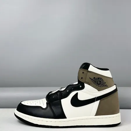 ナイキ カジュアルシューズ