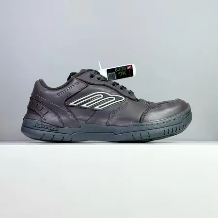 バレンシアガ カジュアルシューズ