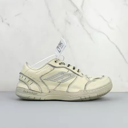 バレンシアガ カジュアルシューズ