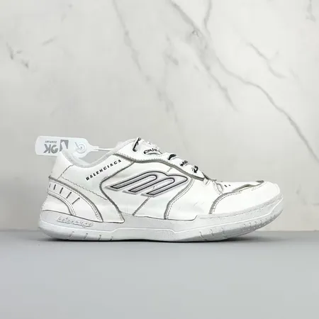 バレンシアガ カジュアルシューズ