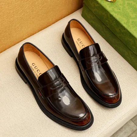 グッチ ビジネスシューズ