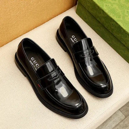 グッチ ビジネスシューズ