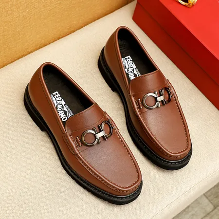 フェラガモ ビジネスシューズ