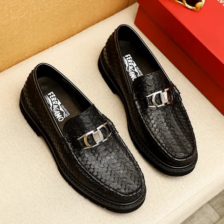 フェラガモ ビジネスシューズ