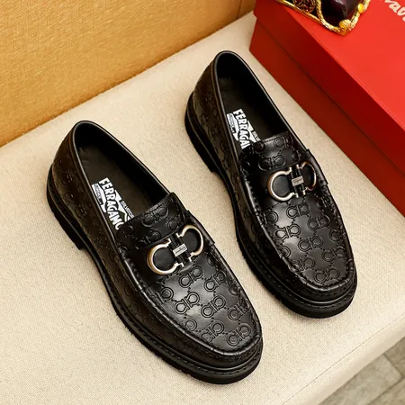 フェラガモ ビジネスシューズ