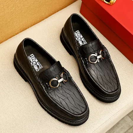 フェラガモ ビジネスシューズ