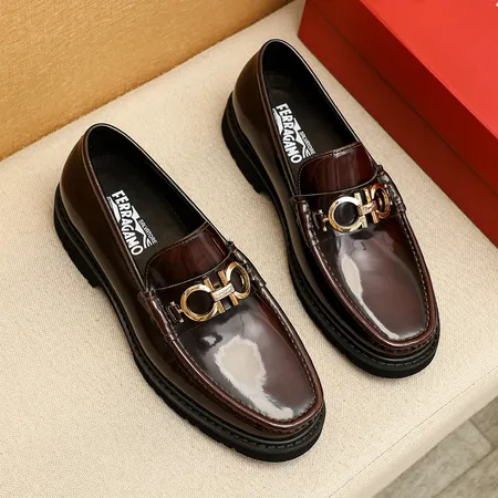 フェラガモ ビジネスシューズ