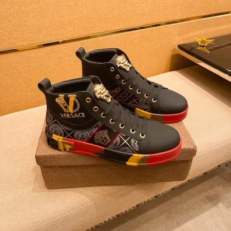 ヴェルサーチ カジュアルシューズ