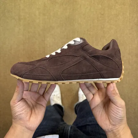 ボッテガ ヴェネタ スニーカー