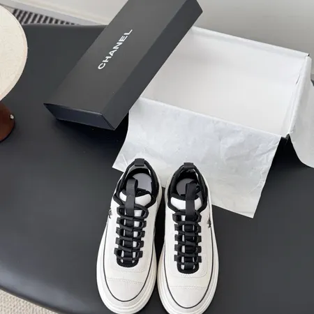 シャネル カジュアルシューズ