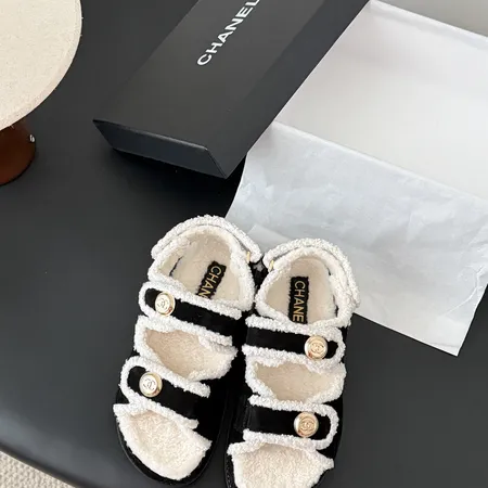 シャネル サンダル