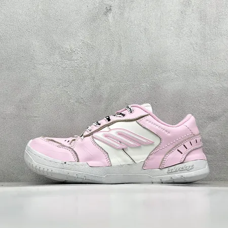 バレンシアガ カジュアルシューズ