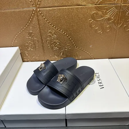 ヴェルサーチ スリッパ