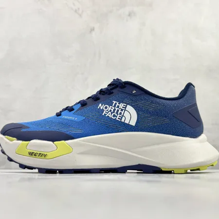 ノースフェイス スニーカー