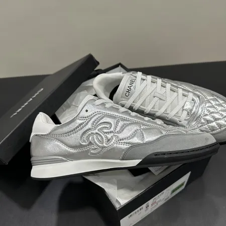 シャネル スニーカー