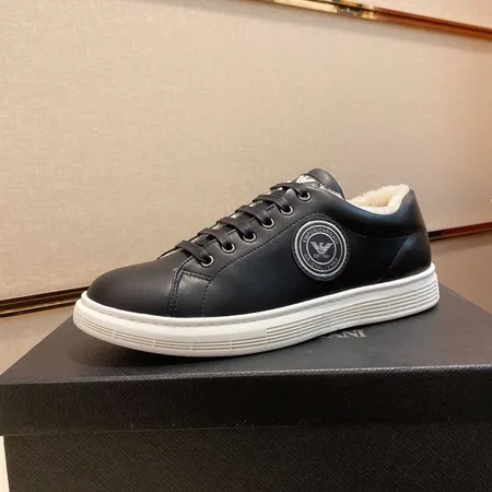 アルマーニ カジュアルシューズ