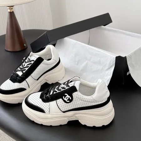 シャネル スニーカー