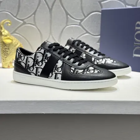 ディオール カジュアルシューズ