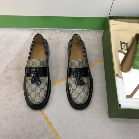 グッチ ビジネスシューズ