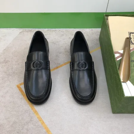 グッチ ビジネスシューズ