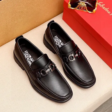 フェラガモ ビジネスシューズ