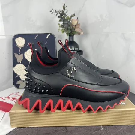 クリスチャン・ルブタン カジュアルシューズ