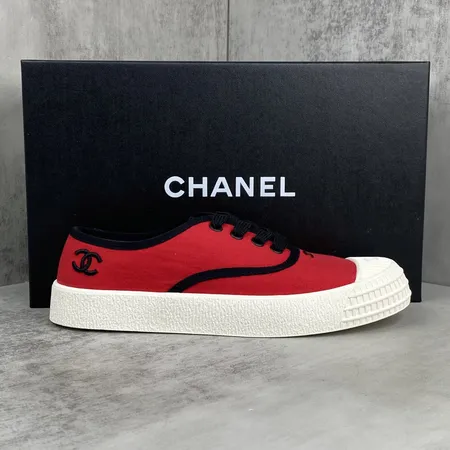 シャネル カジュアルシューズ