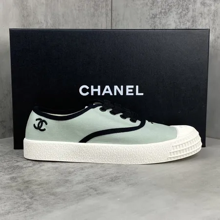 シャネル カジュアルシューズ
