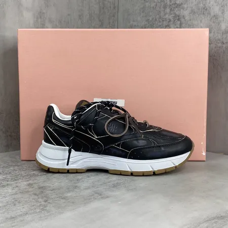 ミュウミュウ スニーカー