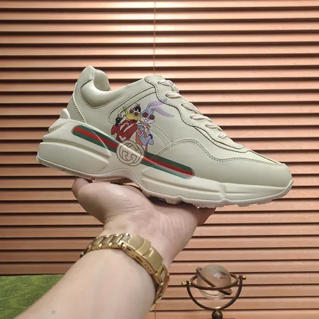 グッチ スニーカー