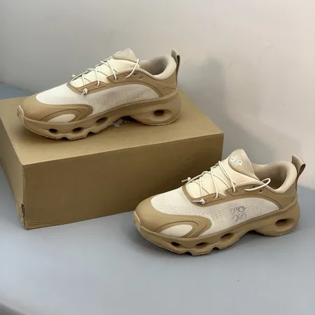 ロエベ スニーカー