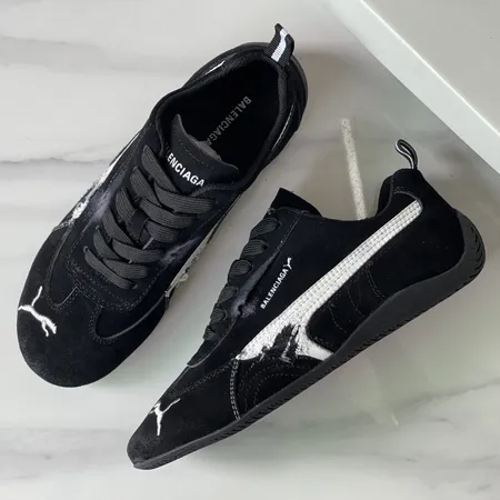 プーマ スニーカー