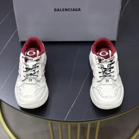 バレンシアガ カジュアルシューズ