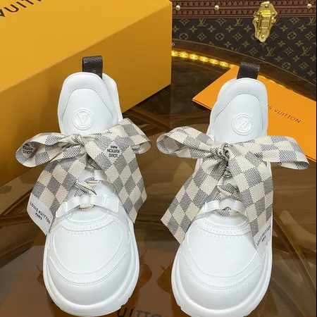 ルイヴィトン スニーカー