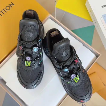 ルイヴィトン スニーカー