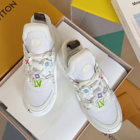 ルイヴィトン スニーカー