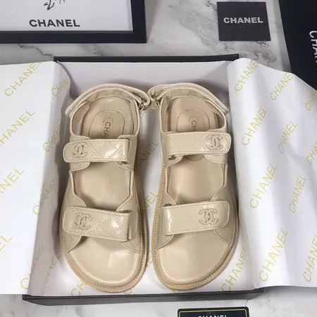 シャネル サンダル