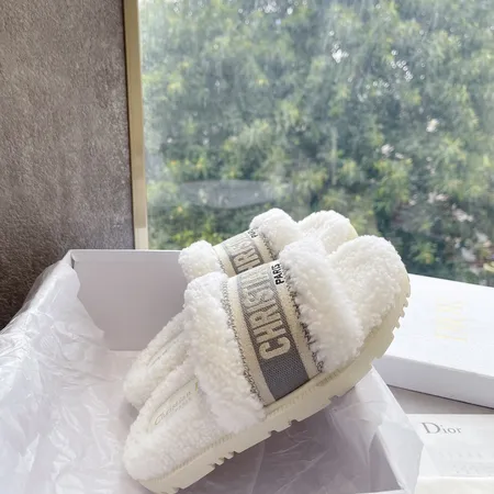 ディオール スリッパ