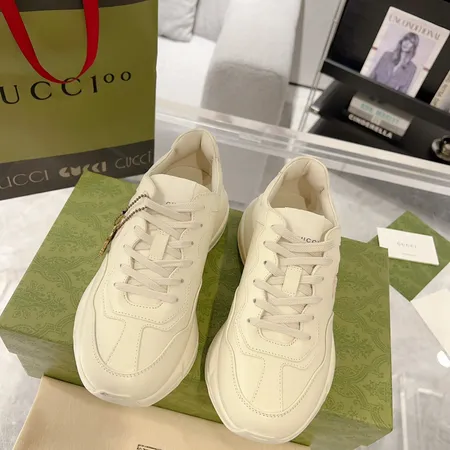 グッチ スニーカー