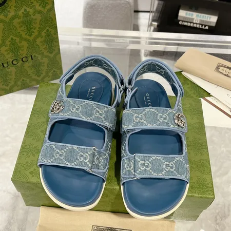 グッチ サンダル