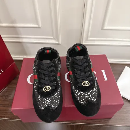 グッチ スニーカー