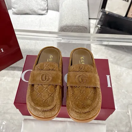 グッチ スリッパ