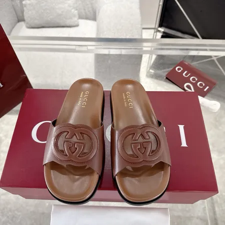 グッチ スリッパ
