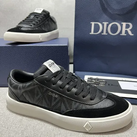 ディオール カジュアルシューズ