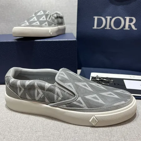 ディオール カジュアルシューズ