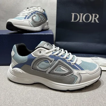 ディオール スニーカー