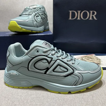 ディオール スニーカー