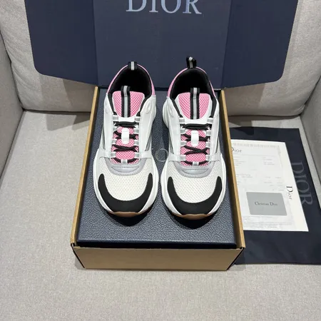 ディオール スニーカー