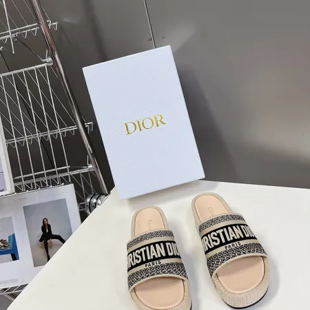 ディオール スリッパ